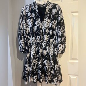 Isaac Mizrahi Monochrome Floral Dress